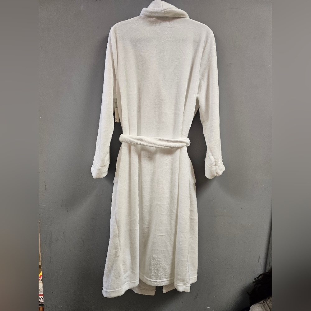 Women's Plush Long Robe - Picture 4 of 5